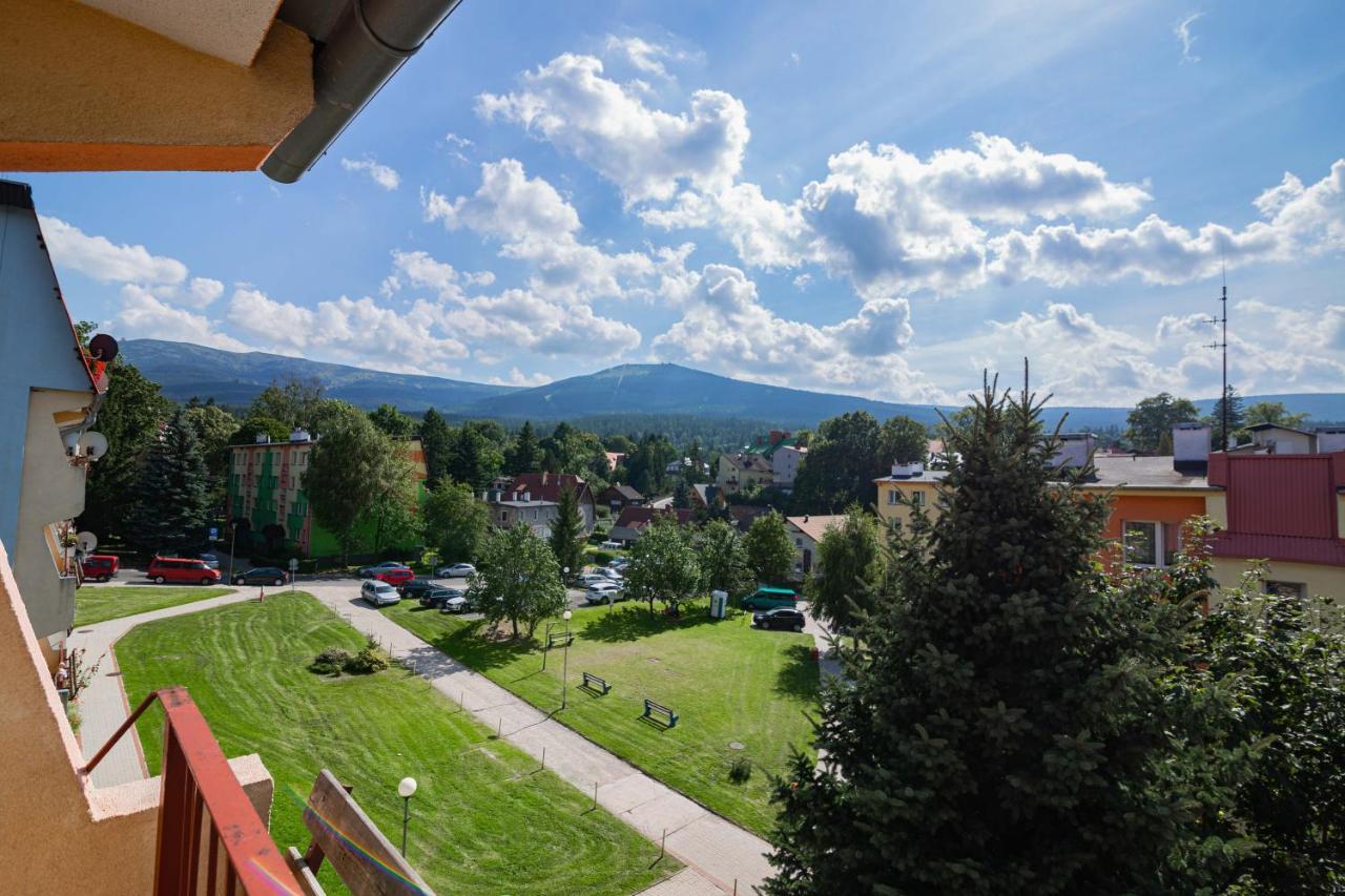 Duze W Centrum Z Widokiem Szklarska Poręba Exteriör bild